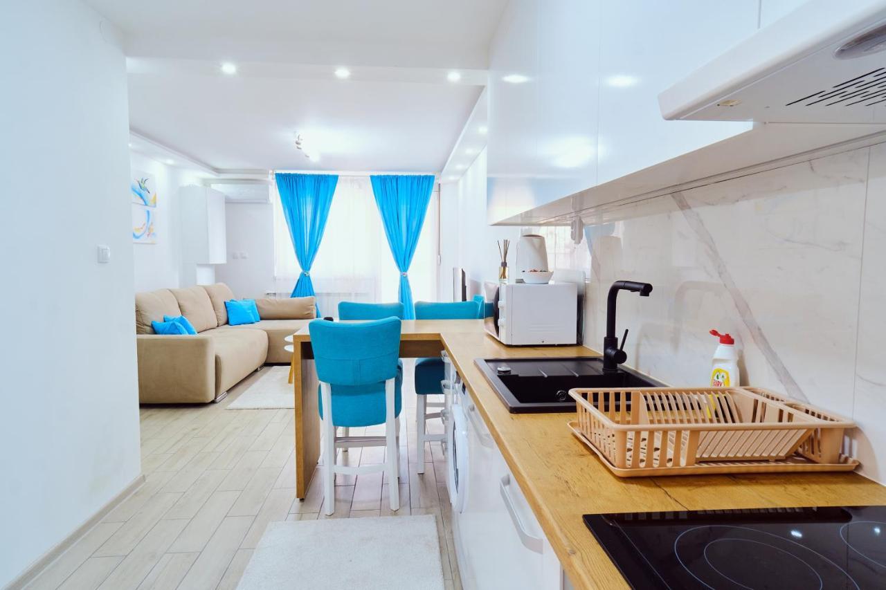 La Lorre Lux Apartment Jagodina Bagian luar foto