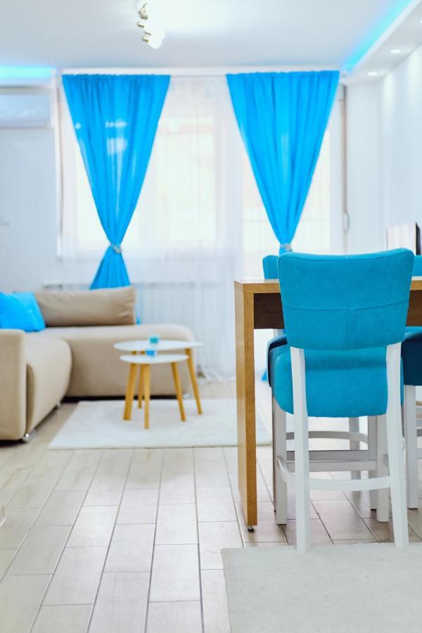 La Lorre Lux Apartment Jagodina Bagian luar foto